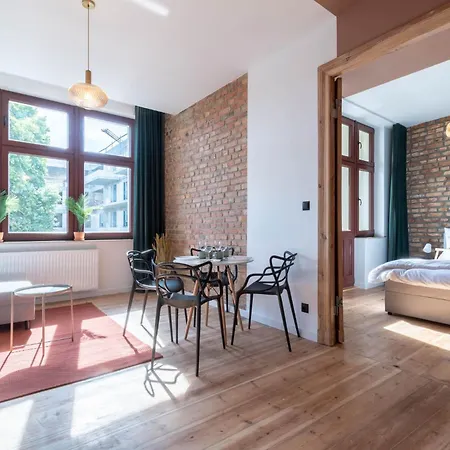 Retro Point Jezyce *