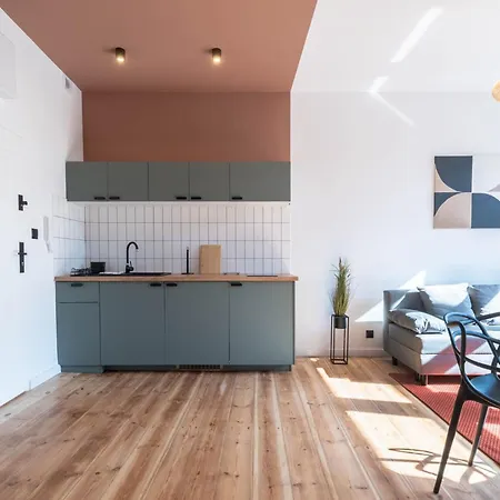 Retro Point Jezyce * פוזנן